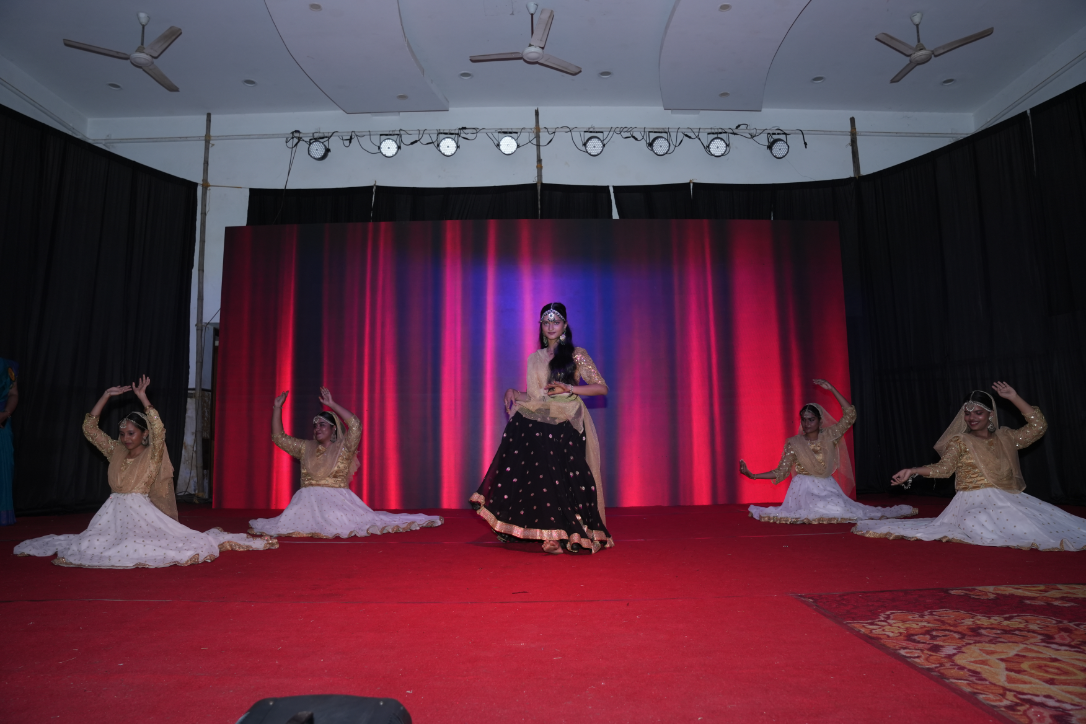Gallery Picture